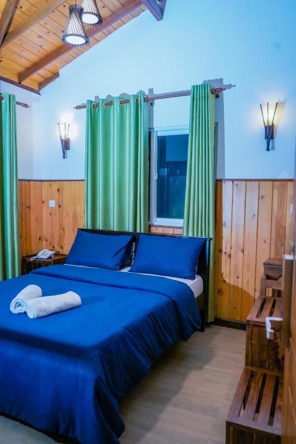 Blue Moon Residency Hotel Нувара Елия Екстериор снимка